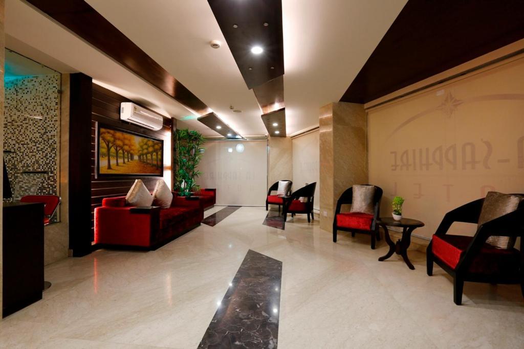 Airport La Sapphire Hotel & Restaurant New Delhi Exterior foto
